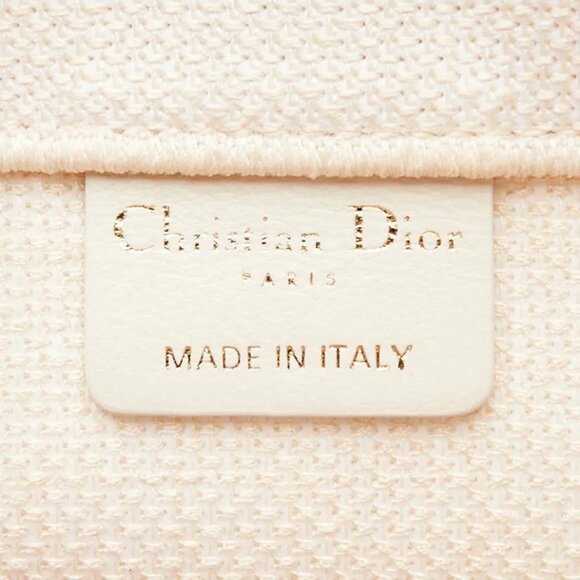 Christian Dior Latte Multicolor Canvas Fleurs Bibliques Vertical Book Tote Bag - Picture 8 of 8